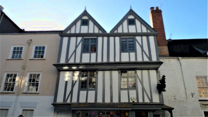 3 Bedroom Maisonette To Rent In Fore Street, Topsham, Exeter, EX3