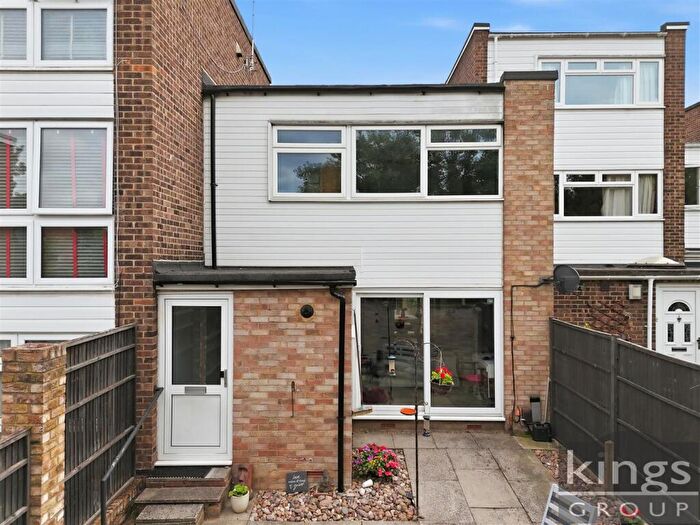 3 Bedroom Terraced House For Sale In Gwynns Walk, Hertford, SG13