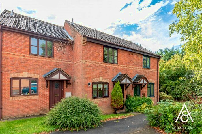 2 Bedroom Terraced House For Sale In Docklewell Close, Towcester, NN12
