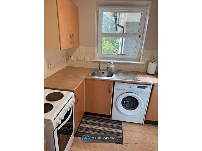 1 Bedroom Flat To Rent In Great Northern Road, Aberdeen, AB24