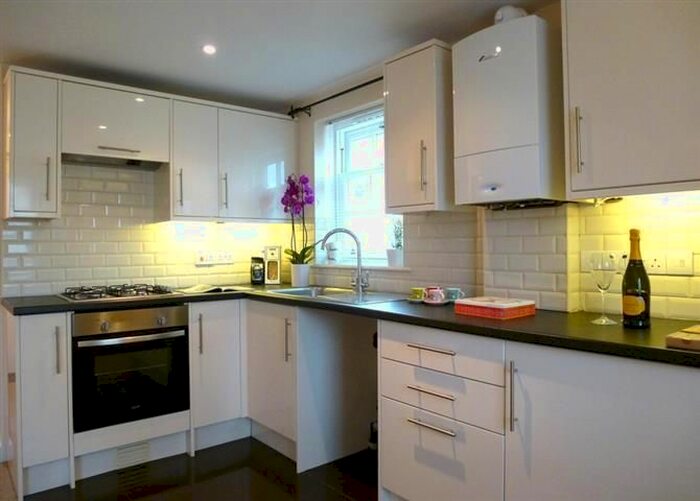 1 Bedroom Flat To Rent In Knapp Lane, North Curry, Taunton, TA3