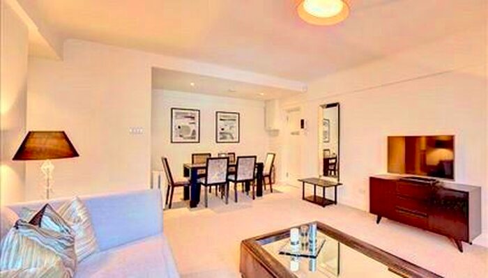 2 Bedroom Flat To Rent In Fulham Road, London, SW3