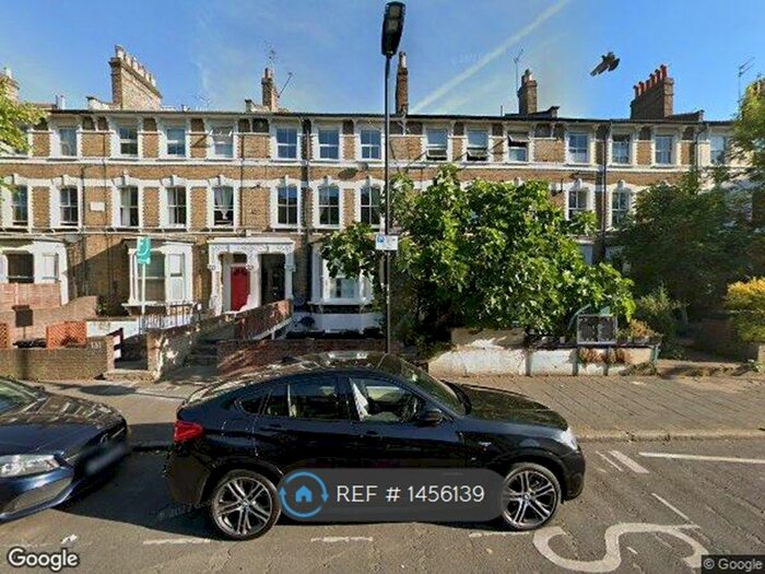 2 Bedroom Flat To Rent In Stoke Newington, London, N16