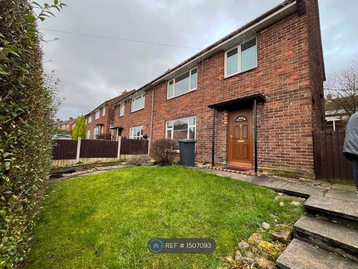 3 Bedroom Semi-Detached House To Rent In Norfolk Road, Kidsgrove, Stoke-On-Trent, ST7