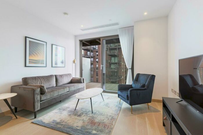 2 Bedroom Apartment To Rent In Legacy Building, Embassy Gardens, London, SW11