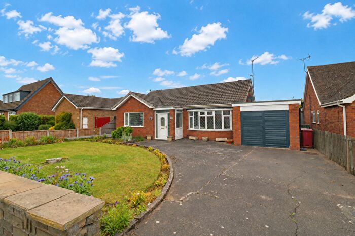 3 Bedroom Detached Bungalow For Sale In Chancel Road, Scunthorpe, DN16