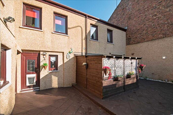 3 Bedroom Cottage For Sale In Main Street, Townhill, Dunfermline, KY12