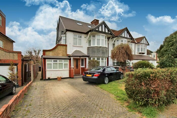 5 Bedroom Semi-Detached House To Rent In Beresford Avenue, Surbiton, Surrey, KT5