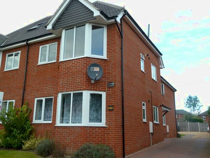 1 Bedroom Flat To Rent In Broadlands Road, Southampton, SO17
