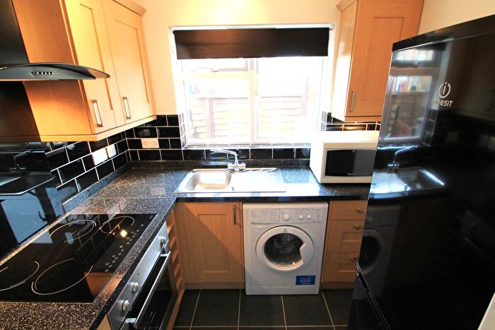 2 Bedroom Maisonette To Rent In Shepperton Road, Petts Wood, BR5