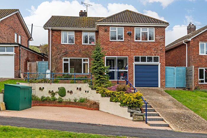 4 Bedroom Detached House For Sale In Teg Down Meads, Winchester, SO22