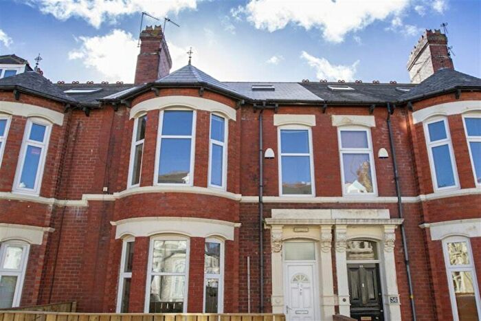 6 Bedroom Property To Rent In Devonshire Place, Newcastle Upon Tyne, NE2