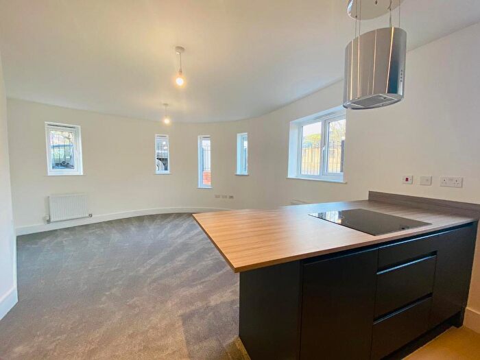 1 Bedroom Apartment To Rent In Braid Court, York Street, Luton, LU2