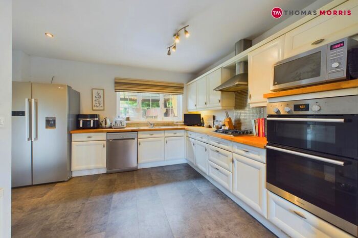 4 Bedroom Semi-Detached House For Sale In Cornflower Close, Ramsey St. Marys, Ramsey, Huntingdon, PE26