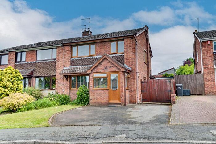 3 Bedroom House For Sale In Ullswater Road, Congleton, CW12