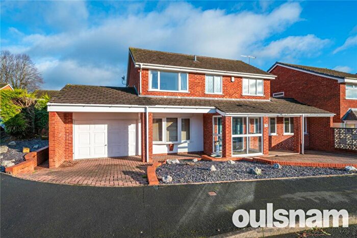 4 Bedroom Detached House To Rent In Upland Grove, Bromsgrove, Worcestershire, B61