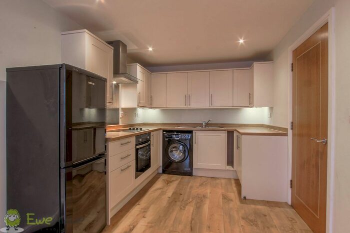 2 Bedroom Flat To Rent In Gloucester Road, Cheltenham, GL51
