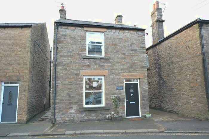 2 Bedroom Detached House To Rent In Front Street, Stanhope, Bishop Auckland, DL13
