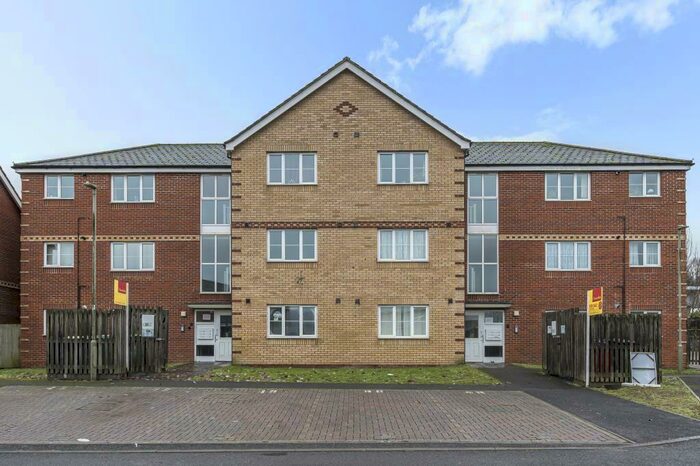 1 Bedroom Apartment To Rent In Brome Place, Headington, OX3