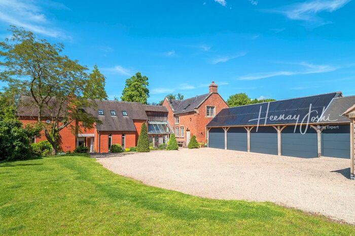 5 Bedroom Detached House For Sale In Grendon, Warwickshire, CV9