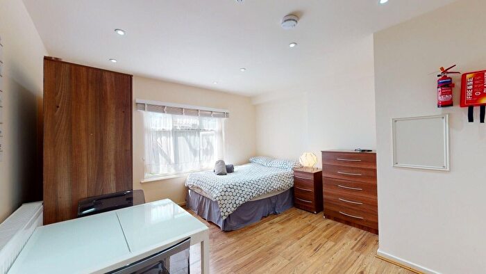 Studio To Rent In Anson Road, NW2