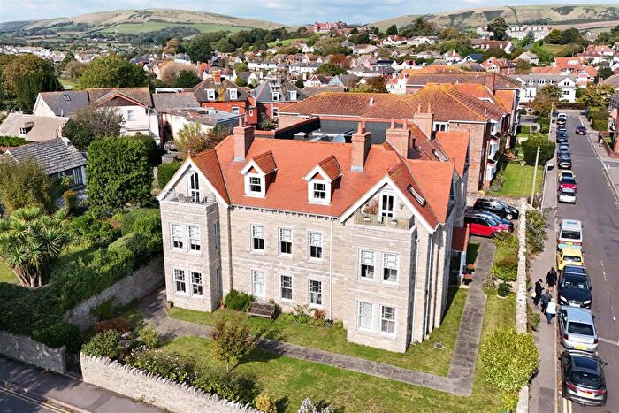2 Bedroom Penthouse For Sale In Gilbert Road, Swanage, BH19