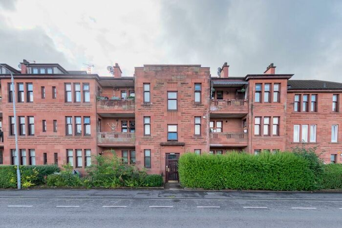 3 Bedroom Apartment To Rent In Orchy Street, Flat /, Cathcart, Glasgow, G44