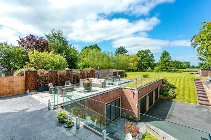 5 Bedroom Detached House For Sale In Moor Lane, Woodford, SK7