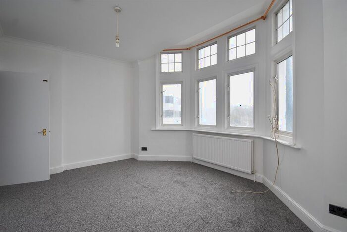 2 Bedroom Flat To Rent In Bexhill Road, St Leonards-On-Sea, TN38