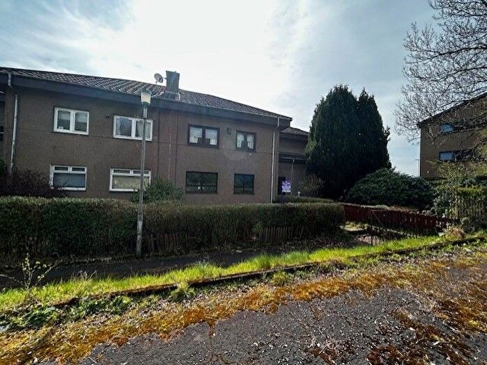 3 Bedroom Flat For Sale In Fastnet Ave, Riddrie, Glasgow, G33