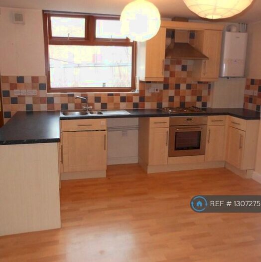 2 Bedroom Flat To Rent In Penistone Road North, Sheffield, S6