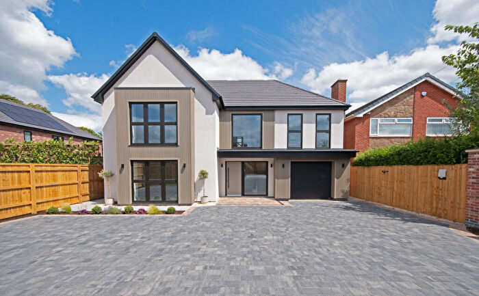 4 Bedroom Detached House For Sale In The Old Vicarage Smalley, Derbyshire, DE7