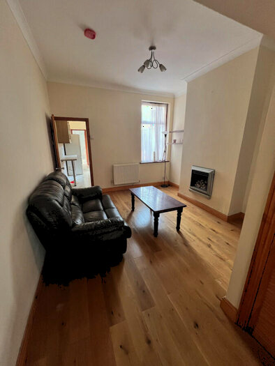 3 Bedroom Terraced House To Rent In Willow Brook Road, Leicester, LE5