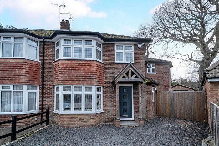 4 Bedroom Semi Detached House For Sale In Eden Close, New Haw, Surrey, KT15