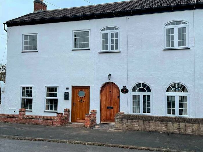 2 Bedroom Terraced House To Rent In New Road, Studley, Warwickshire, B80