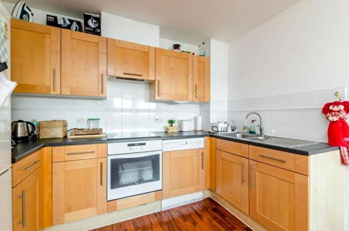 2 Bedroom Flat To Rent In Fishguard Way, London, E16