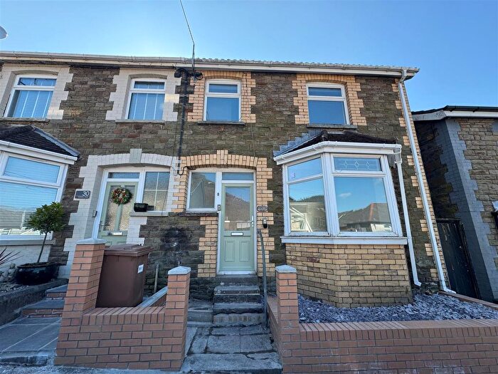 3 Bedroom End Of Terrace House For Sale In Caradoc Street, Cwmcarn, Newport, NP11