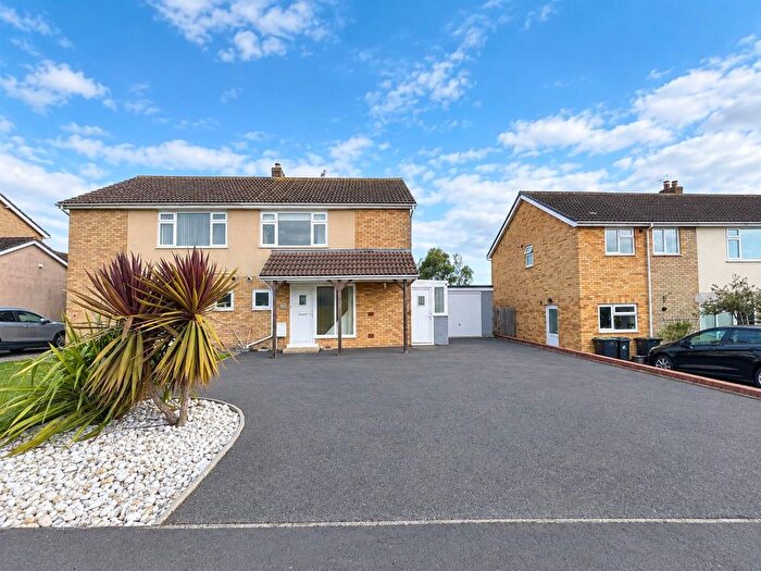 3 Bedroom Semi Detached House For Sale In The Rise, Southill, DT4