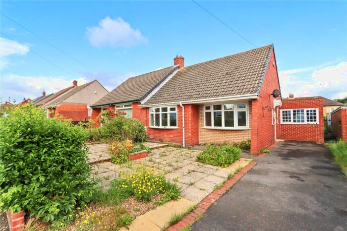 2 Bedroom Bungalow For Sale In Deneway, Rowlands Gill, NE39