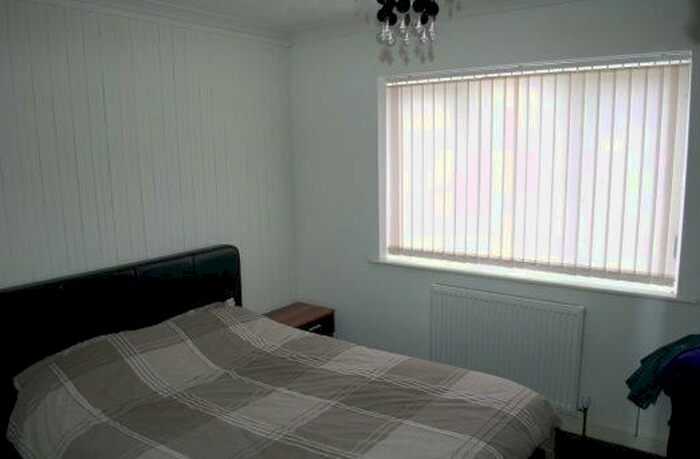 Studio To Rent In Park Road, Barnsley, S70