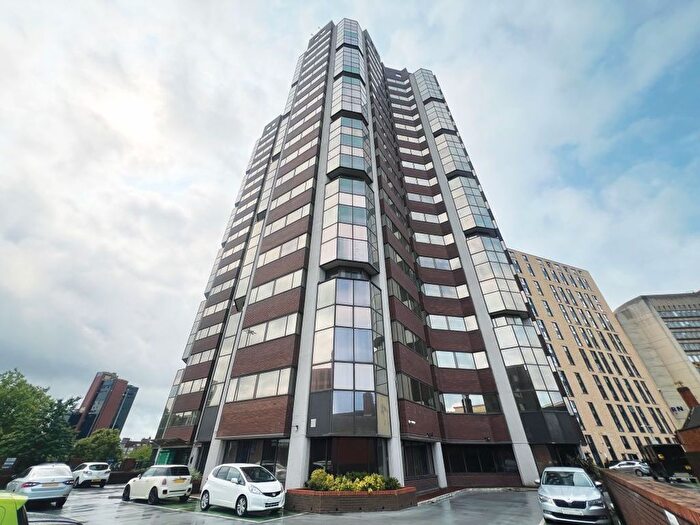 1 Bedroom Flat For Sale In Apartment Metropolitan House, Hagley Road, Edgbaston, Birmingham, B16