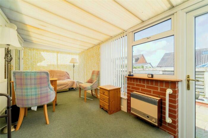 2 Bedroom Bungalow For Sale In Dyneley Avenue, Cliviger, Lancashire, BB10