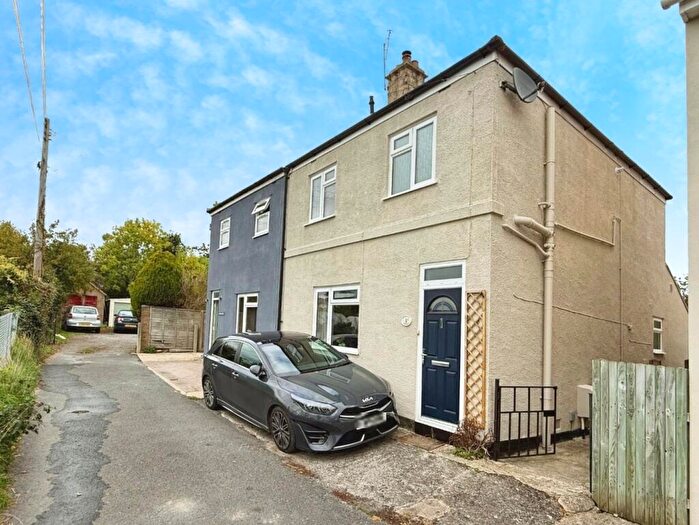 2 Bedroom Semi-Detached House For Sale In Paganhill Lane, Stroud, GL5