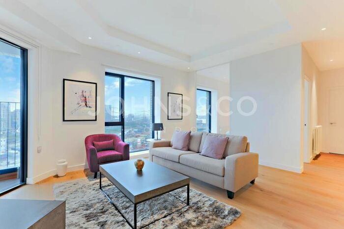 3 Bedroom Flat To Rent In Grantham House, London City Island, London E14