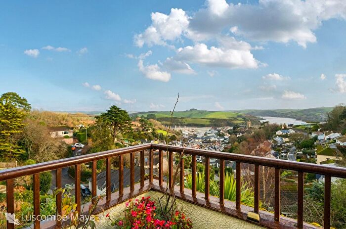 4 Bedroom Detached House For Sale In Drake Road, Salcombe, TQ8