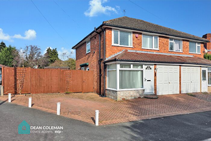 3 Bedroom Semi-Detached House For Sale In Hewell Close, Longbridge, B31