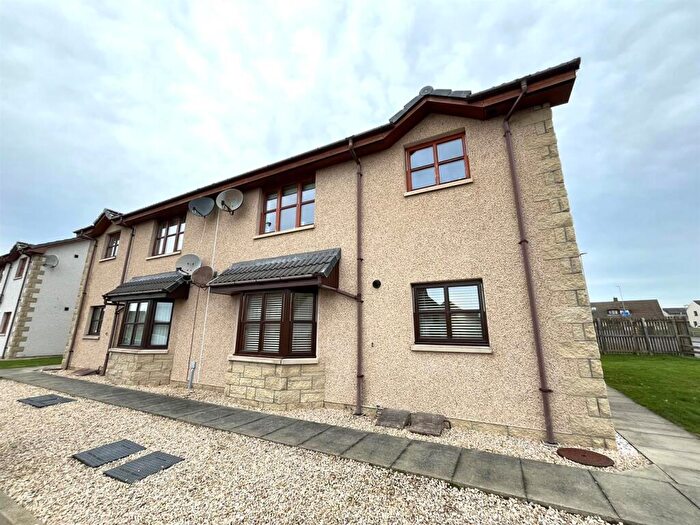 2 Bedroom Flat For Sale In Thornhill Drive, Elgin, IV30