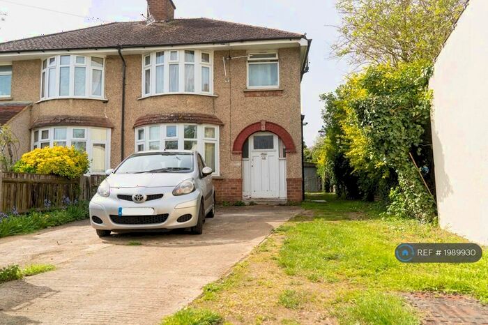 4 Bedroom Semi-Detached House To Rent In Oxford Road, Old Marston, Oxford, OX3