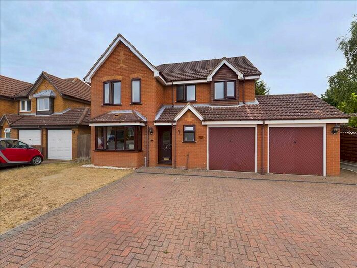 4 Bedroom Detached House To Rent In Fox Lea, Kesgrave, Ipswich, IP5