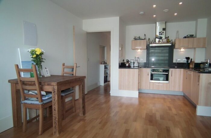 1 Bedroom Flat To Rent In Highbury Stadium Square, - Energy Rating B, N5